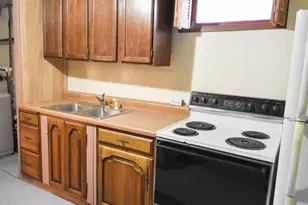 245 Kneale Ave N, Thief River Falls, MN 56701 - Photo 18