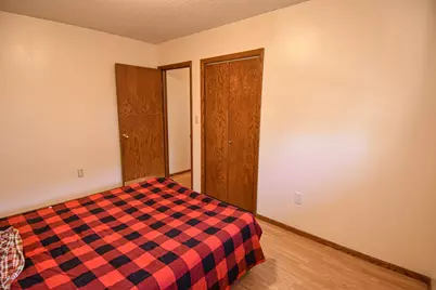245 Kneale Avenue N, Thief River Falls, MN 56701 - Photo 10