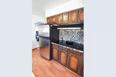 245 Kneale Avenue N, Thief River Falls, MN 56701 - Photo 2