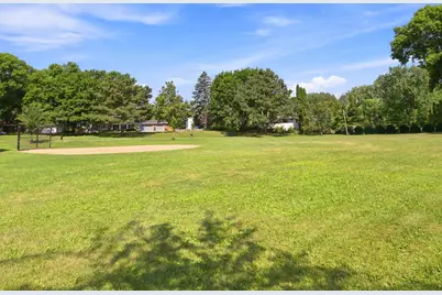 6616 Hillside Lane, Edina, MN 55439 - Photo 38