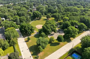 6616 Hillside Ln, Edina, MN 55439 - Photo 40