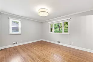 6616 Hillside Ln, Edina, MN 55439 - Photo 18
