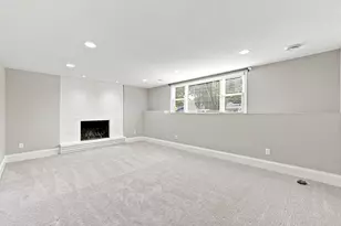 6616 Hillside Ln, Edina, MN 55439 - Photo 22