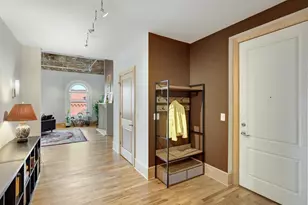 300 Wall St, Saint Paul, MN 55101 - Photo 18