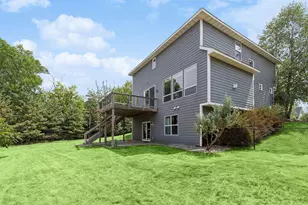 9080 Princeton Cir, Woodbury, MN 55125 - Photo 68