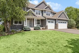 9080 Princeton Cir, Woodbury, MN 55125 - Photo 2