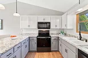 15485 Darjeeling Path, Rosemount, MN 55068 - Photo 12