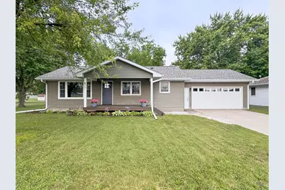 811 8th Street, Gaylord, MN 55334 - Photo 1