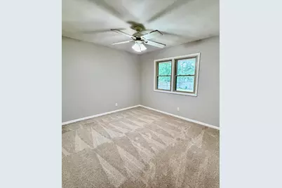 8001 Edgewood Avenue N, Brooklyn Park, MN 55445 - Photo 12