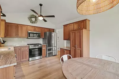 6408 Fawn Lane, Circle Pines, MN 55014 - Photo 4