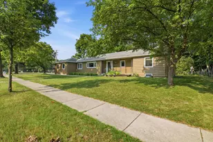 1128 11th St SW, Willmar, MN 56201 - Photo 1