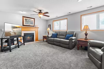 15712 Crocus Avenue W, Rosemount, MN 55068 - Photo 10