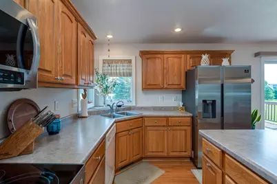 1007 Crystal Lake Drive, Lake Crystal, MN 56055 - Photo 8