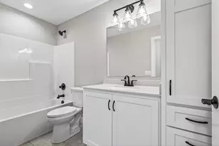 7222 Hawthorne Ct, North Branch, MN 55056 - Photo 14