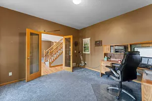 1484 Riverbluff Dr, Hastings, MN 55033 - Photo 12