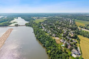 1484 Riverbluff Dr, Hastings, MN 55033 - Photo 60