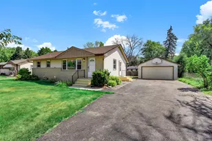 6936 Newton Ave N, Brooklyn Center, MN 55430 - Photo 2
