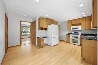 1418 22nd Avenue S, Moorhead, MN 56560 - Photo 14