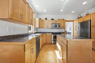 547 Allyson Cir, Moorhead, MN 56560 - Photo 8