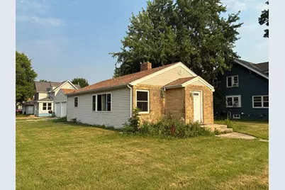 420 Stearns Avenue, Paynesville, MN 56362 - Photo 1