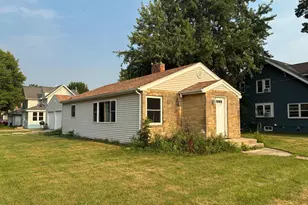 420 Stearns Ave, Paynesville, MN 56362 - Photo 1