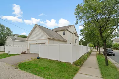 5201 Humboldt Avenue N, Minneapolis, MN 55430 - Photo 48
