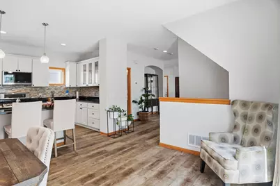 5201 Humboldt Avenue N, Minneapolis, MN 55430 - Photo 10