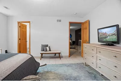 5201 Humboldt Avenue N, Minneapolis, MN 55430 - Photo 36