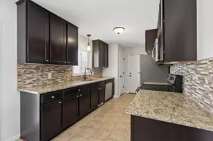 5841 Boone Ave N, New Hope, MN 55428 - Photo 2