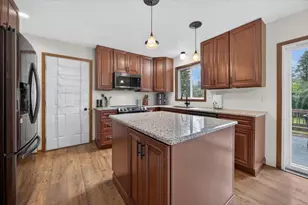 2575 Lamada Pl, Owatonna, MN 55060 - Photo 8