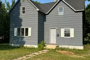 514 Conley Ave S, Thief River Falls, MN 56701 - Photo 2