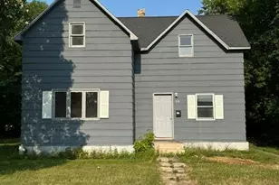 514 Conley Ave S, Thief River Falls, MN 56701 - Photo 1