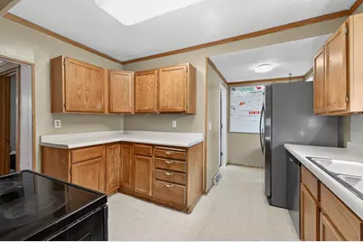 529 3rd Avenue S, South Saint Paul, MN 55075 - Photo 16