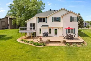 1505 14th St SE, Forest Lake, MN 55025 - Photo 2