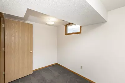 2925 14th Avenue S, Moorhead, MN 56560 - Photo 30