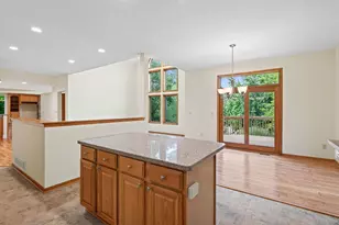 9848 Oak Shore Dr, Lakeville, MN 55044 - Photo 34