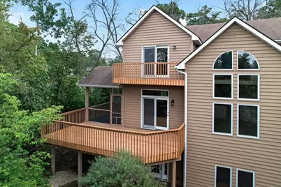 9848 Oak Shore Drive, Lakeville, MN 55044 - Photo 8