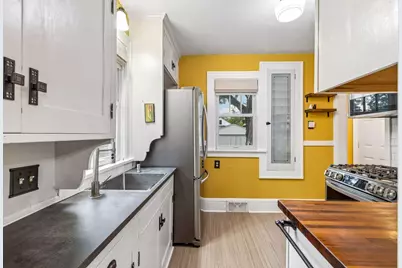 1416 Saint Clair Avenue, Saint Paul, MN 55105 - Photo 16