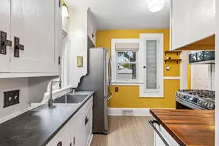 1416 St Clair Ave, Saint Paul, MN 55105 - Photo 16