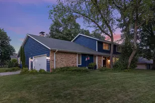 14880 Ironwood Ct, Eden Prairie, MN 55346 - Photo 38
