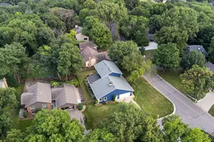 14880 Ironwood Ct, Eden Prairie, MN 55346 - Photo 42