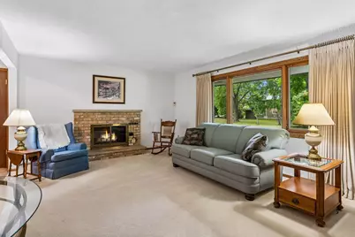 1938 Midland Hills Road, Roseville, MN 55113 - Photo 8
