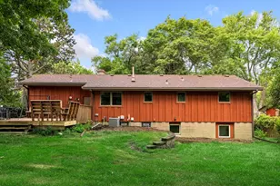 1938 Midland Hills Rd, Roseville, MN 55113 - Photo 30