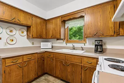 1938 Midland Hills Road, Roseville, MN 55113 - Photo 12