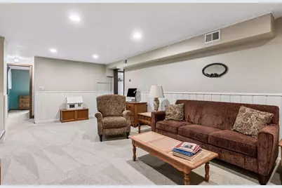 1938 Midland Hills Road, Roseville, MN 55113 - Photo 20