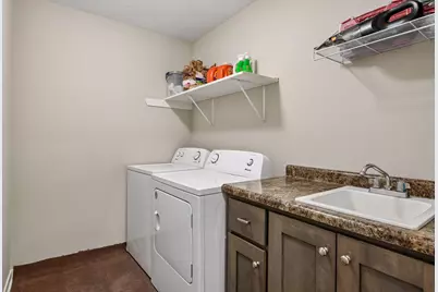 1304 Linwood Road, Belle Plaine, MN 56011 - Photo 16