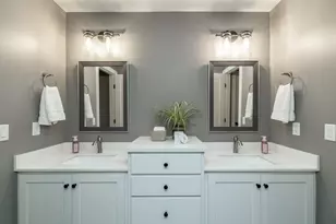 9637 W Wind Cir, Woodbury, MN 55129 - Photo 34