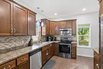134 7th Avenue N, Waite Park, MN 56387 - Photo 2