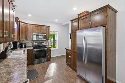 134 7th Avenue N, Waite Park, MN 56387 - Photo 4