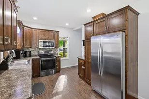 134 7th Ave N, Waite Park, MN 56387 - Photo 4